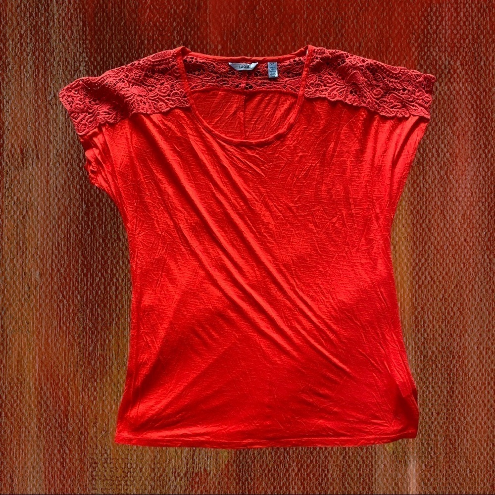 IZOD Women’s Tee